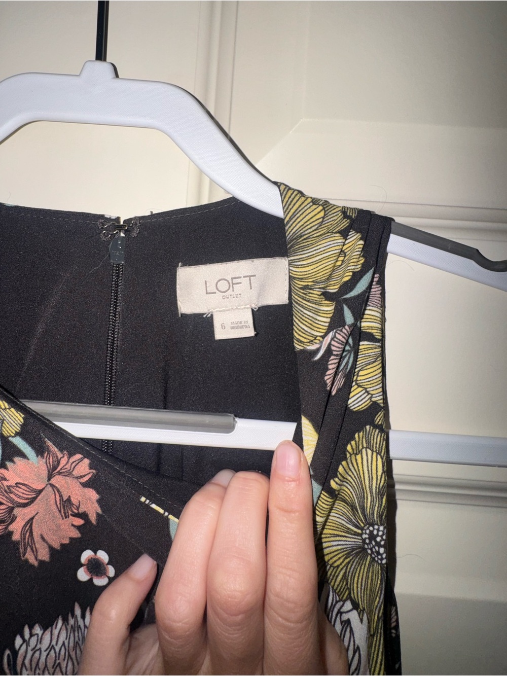 LOFT Floral Midi Dress Black Botanical Sleeveless A-Line Size 6 ✨🌸 - Picture 4 of 4